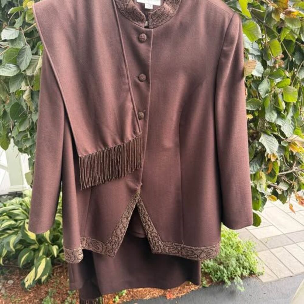 ✨ Vintage John Meyer of Norwich 18W  Brown Beaded Wool Skirt Suit Matching Scarf
